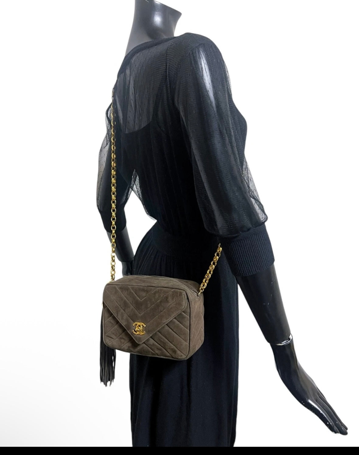 Vintage CHANEL Chevron V-Line Fringe Bijou Chain Shoulder Bag – Brown Suede