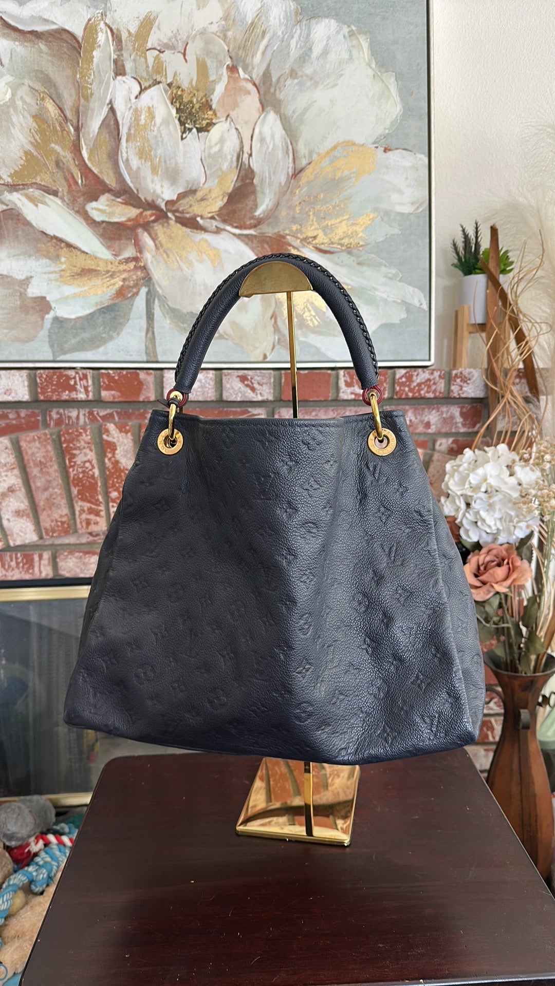 Preloved Authentic Louis Vuitton Navy Blue Artsy